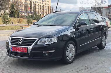 Універсал Volkswagen Passat 2010 в Луцьку