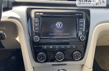 Седан Volkswagen Passat 2013 в Херсоне