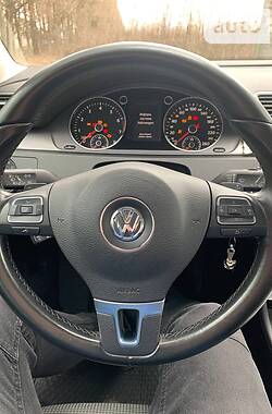 Универсал Volkswagen Passat 2011 в Полтаве