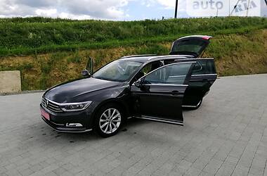 Универсал Volkswagen Passat 2017 в Львове