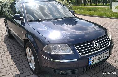 Седан Volkswagen Passat 2003 в Миргороде