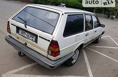 Универсал Volkswagen Passat 1987 в Ужгороде
