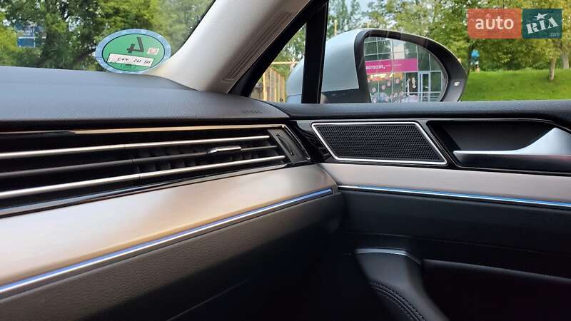 Универсал Volkswagen Passat 2017 в Ивано-Франковске фото 64 Универсал Volkswagen Passat 2017 в Ивано-Франковске