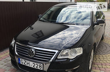 Седан Volkswagen Passat 2005 в Тячеве