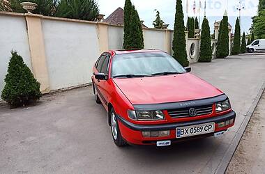 Седан Volkswagen Passat 1996 в Хмельницком