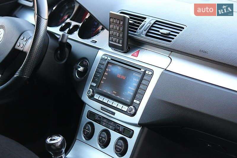 Универсал Volkswagen Passat 2007 в Сарнах