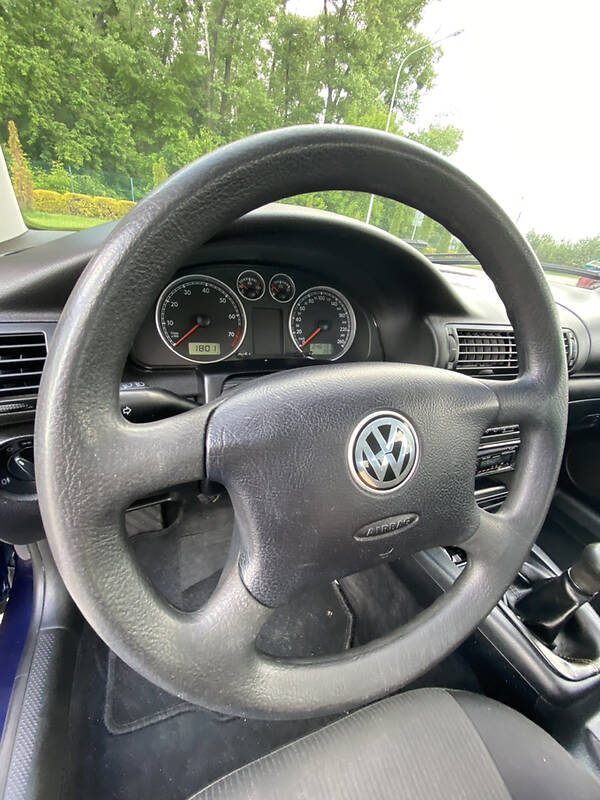 Универсал Volkswagen Passat 2001 в Виннице