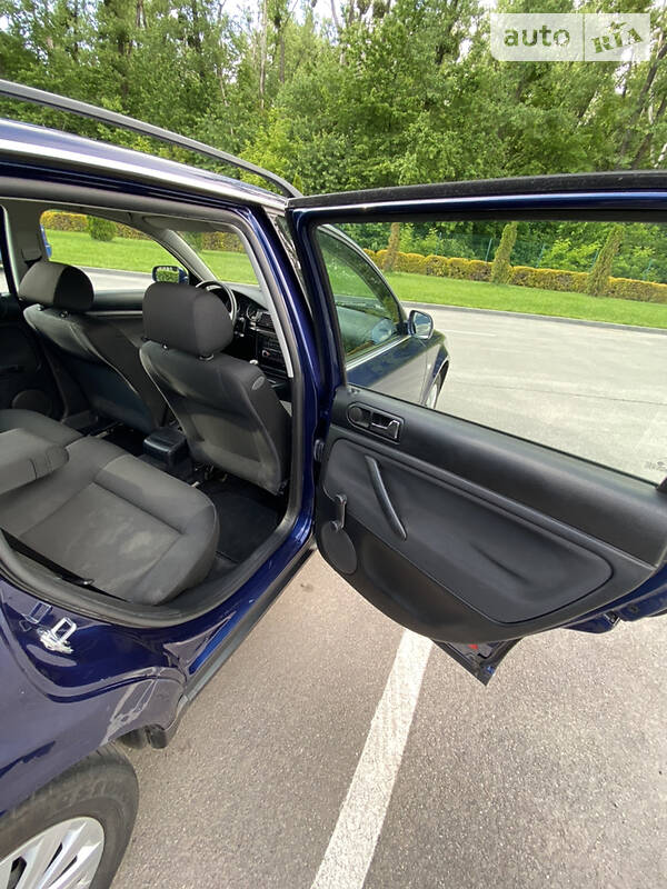 Универсал Volkswagen Passat 2001 в Виннице