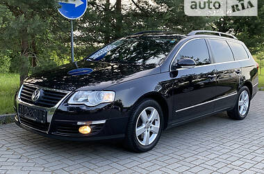 Универсал Volkswagen Passat 2009 в Дрогобыче