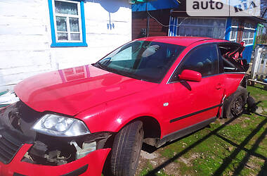 Седан Volkswagen Passat 2003 в 
