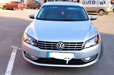 Седан Volkswagen Passat 2014 в Вінниці