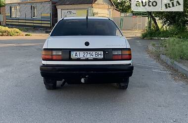 Седан Volkswagen Passat 1991 в 