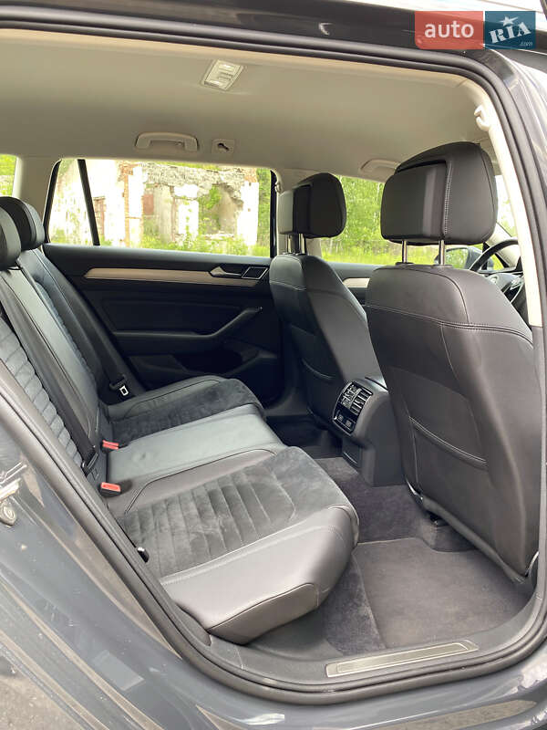 Универсал Volkswagen Passat 2018 в Житомире фото 9 Универсал Volkswagen Passat 2018 в Житомире