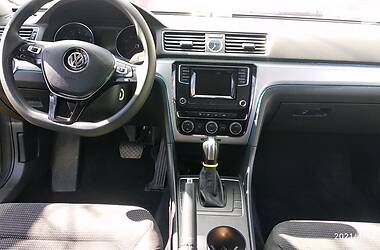 Седан Volkswagen Passat 2015 в Богуславе