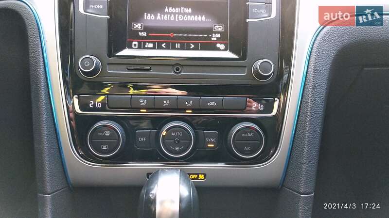 Седан Volkswagen Passat 2015 в Богуславі