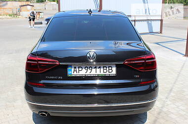 Седан Volkswagen Passat 2016 в Запоріжжі