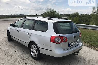 Универсал Volkswagen Passat 2007 в Городке