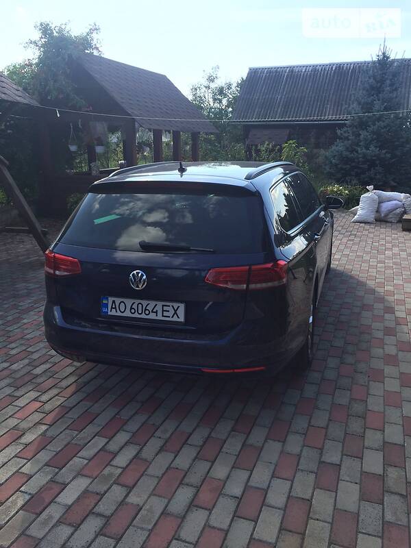 Універсал Volkswagen Passat 2017 в Ужгороді