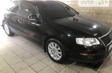 Седан Volkswagen Passat 2008 в Кривому Розі