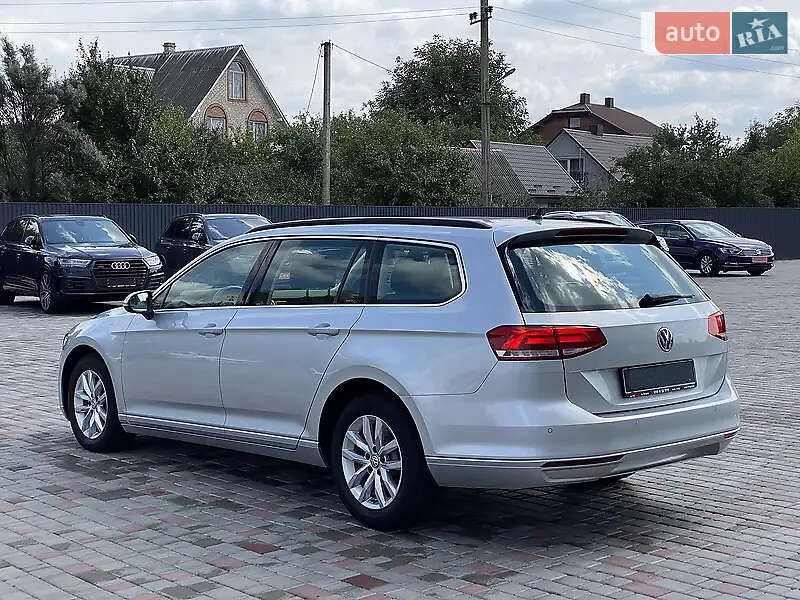 Универсал Volkswagen Passat 2017 в Сарнах