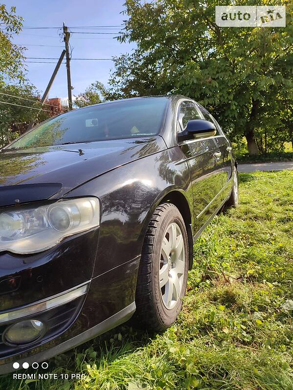 Седан Volkswagen Passat 2006 в Рогатине