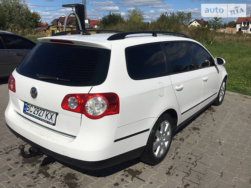 Универсал Volkswagen Passat 2008 в Самборе