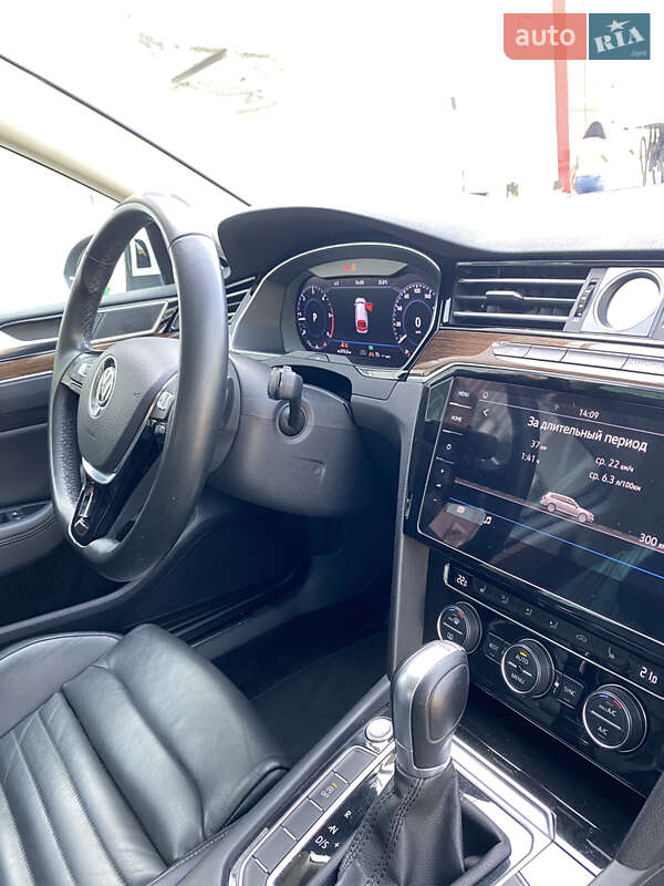 Універсал Volkswagen Passat 2017 в Іршаві