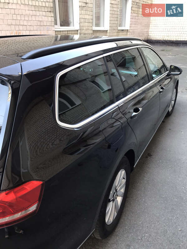 Универсал Volkswagen Passat 2017 в Хмельницком