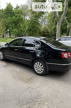 Седан Volkswagen Passat 2007 в Одессе