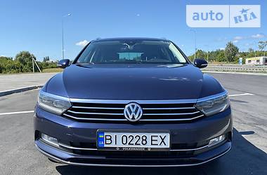 Універсал Volkswagen Passat 2015 в Хоролі