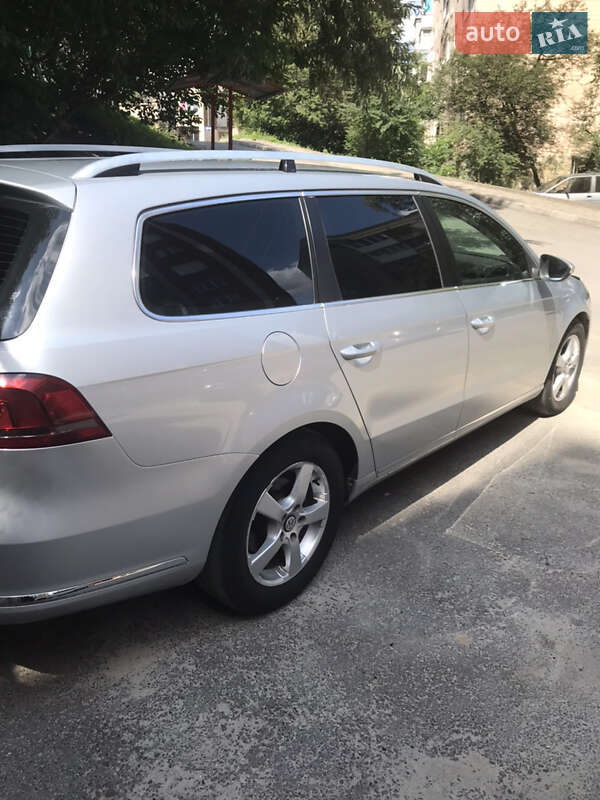 Универсал Volkswagen Passat 2012 в Тернополе фото 3 Универсал Volkswagen Passat 2012 в Тернополе