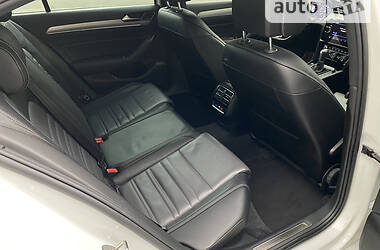 Седан Volkswagen Passat 2018 в 