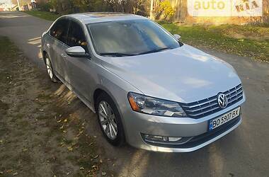 Седан Volkswagen Passat 2012 в Тернополе