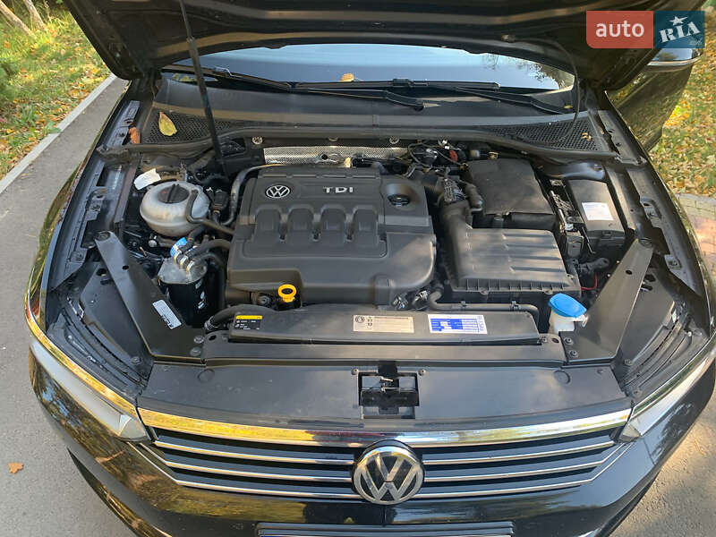 Универсал Volkswagen Passat 2015 в Костополе