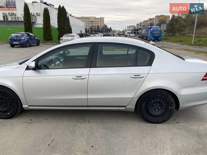 Седан Volkswagen Passat 2011 в Львове фото 24 Седан Volkswagen Passat 2011 в Львове