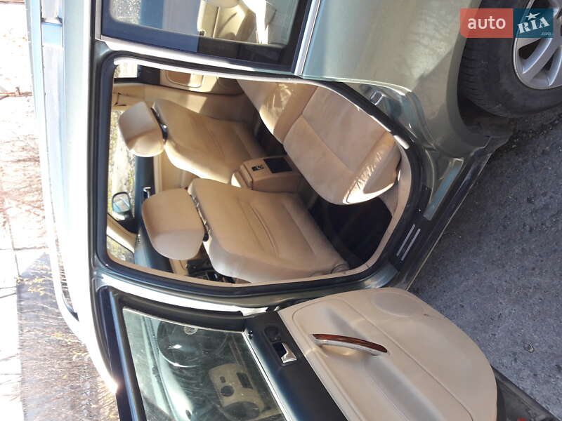 Универсал Volkswagen Passat 2002 в Изяславе