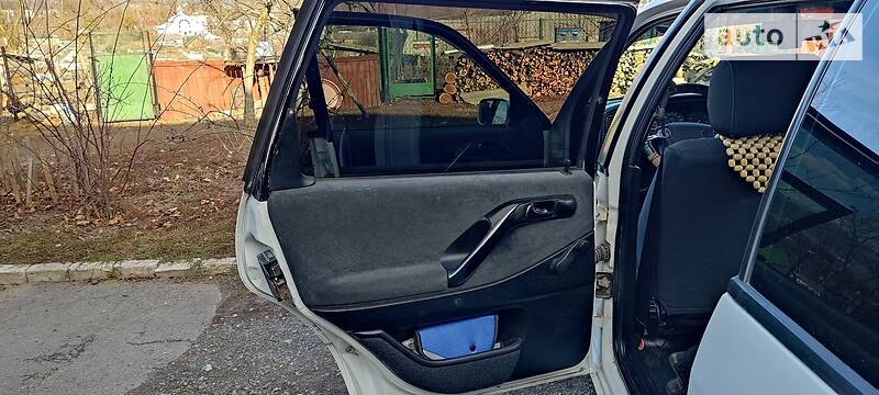 Универсал Volkswagen Passat 1996 в Городке