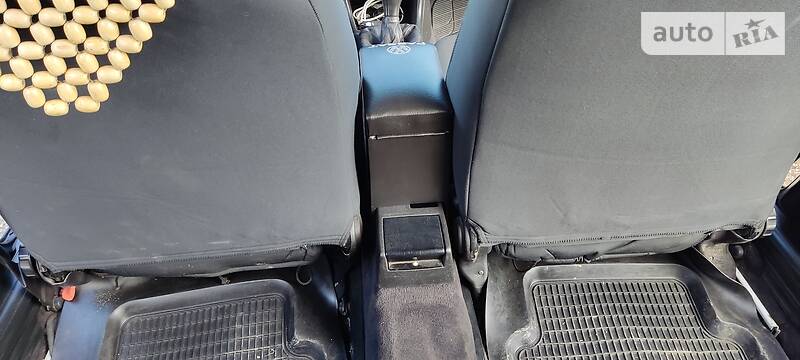 Универсал Volkswagen Passat 1996 в Городке