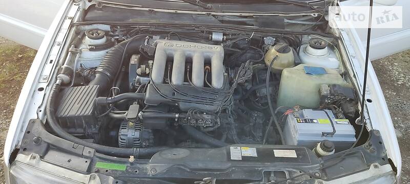 Универсал Volkswagen Passat 1996 в Городке