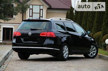 Універсал Volkswagen Passat 2012 в Сарнах