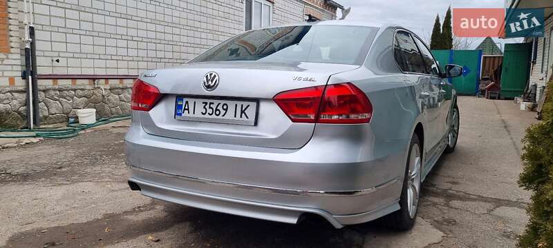 Седан Volkswagen Passat 2014 в Киеве