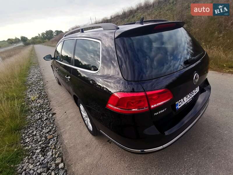 Универсал Volkswagen Passat 2012 в Хмельницком