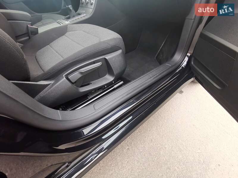 Универсал Volkswagen Passat 2012 в Хмельницком