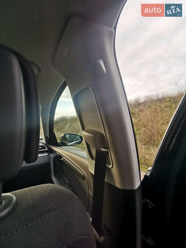 Универсал Volkswagen Passat 2012 в Хмельницком