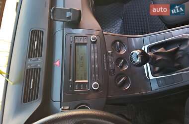 Универсал Volkswagen Passat 2005 в Измаиле