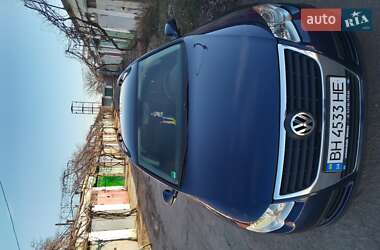 Универсал Volkswagen Passat 2005 в Измаиле