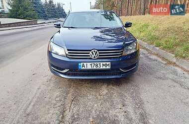 Седан Volkswagen Passat 2013 в Киеве