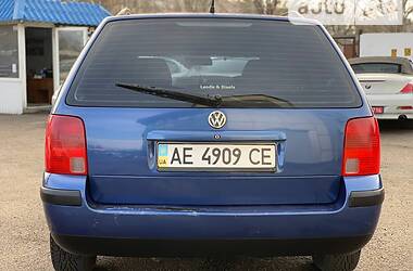 Универсал Volkswagen Passat 1999 в Днепре