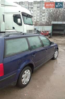 Универсал Volkswagen Passat 2000 в Кропивницком