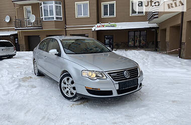 Седан Volkswagen Passat 2007 в Надворной